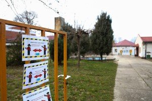 Uručenje pomoći za renoviranje i za opremanje kuhinje OŠ "Hunjadi Janoš" u Čantaviru