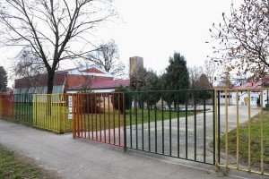 Uručenje pomoći za renoviranje i za opremanje kuhinje OŠ "Hunjadi Janoš" u Čantaviru