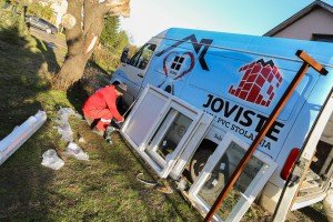 Donacija "Joviste" stolarije porodici na Makovoj sedmici