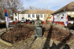 Polaganje venaca na spomenik Vojvodi Živojinu Mišiću