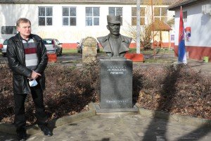 Polaganje venaca na spomenik Vojvodi Živojinu Mišiću