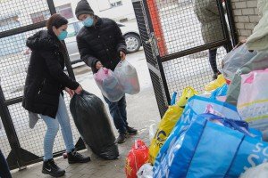 Akcija prikupljanja garderobe u prostorijama humanitarnog udruženja "Za Suboticu svim srcem"