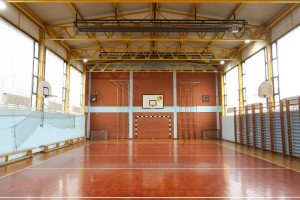 Uručenje sportske opreme predstavnicima škola od strane Saveza za školski sport