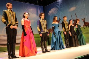 Najava premijere predstave "Vitezovi Lake male" pozorišta Deže Kostolanji