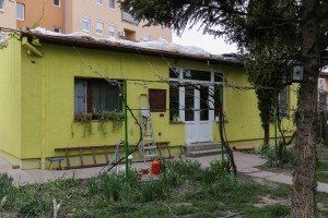 Obilazak kuća kojima su goreli krovovi (Ulica Koste Racina)