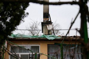 Obilazak kuća kojima su goreli krovovi (Ulica Koste Racina)