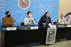 Najava pozorišne predstave "Kus petlić"