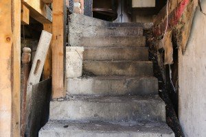 Obilazak izgorele kuće u Malom Bajmoku