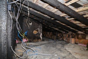 Obilazak izgorele kuće u Malom Bajmoku