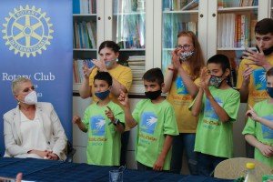 Donacija Rotary kluba Školskom centru sa domom učenika "Dositej Obradović"