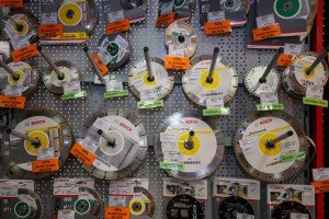 Prezentacija renomiranih proizvođača u robnoj kući alata "Zim Commerce"