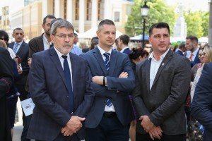 Otkrivanje spomenika Karolju Birou