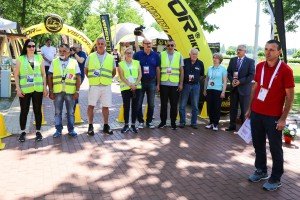 Otvaranje i početak ultramaratonske trke uz obalu jezera