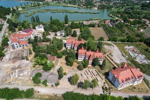 Poseta ministra Ružića studentskom odmaralištu na Paliću