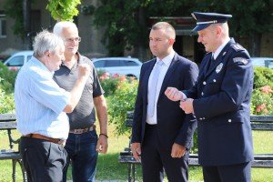 Dan borca - polaganja venaca na Spomenik žrtvama fašizma