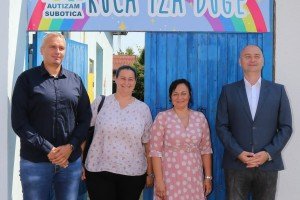 Pokrajinski sekretar Ivanišević u poseti udruženju "Autizam Subotica"