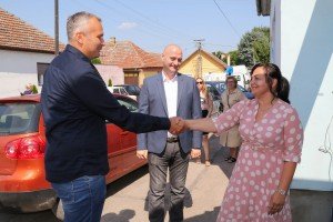 Pokrajinski sekretar Ivanišević u poseti udruženju "Autizam Subotica"
