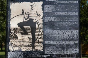 Otkrivanje turističkih tabli Lajošu Vermešu na Paliću