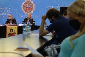 Najava manifestacije "IV Međunarodni skup vinskih viteških redova"