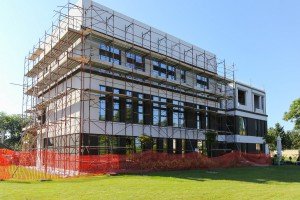 Pokrajinski sekretar Ivanišević u poseti preduzeću Erdsoft