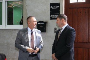 Pokrajinski sekretar Ivanišević u poseti firmi "Unit sport"