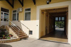 Najava akcije dobrovoljnog davanja krvi 11. septembra u Atrijumu hotel "Galleria"