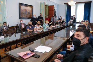 Uručenje dronova i potpisivanje ugovora o donaciji sa direktorima osnovnih škola iz Subotice