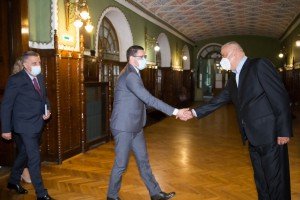 Sastanak gradonačelnika sa delegacijom Republike Srpske i Grada Banja Luke