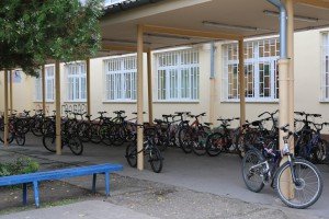 Polaganje venaca kod postamenta Jovanu Mikiću Spartaku