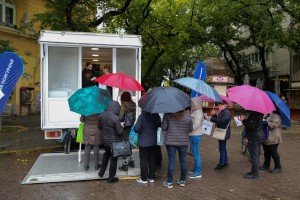 Karavan "Budi hrabra" - besplatni ultrazvučni pregled dojki i konsultacija sa lekarom