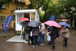 Karavan "Budi hrabra" - besplatni ultrazvučni pregled dojki i konsultacija sa lekarom