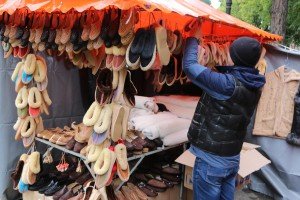 Vašar suhomesnatih proizvoda, sira, kolača, meda, rakije...