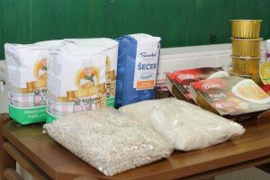 Podela prehrambenih i higijenskih paketa za socijalno ugrožene