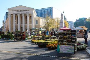 Cvetna pijaca na Trgu