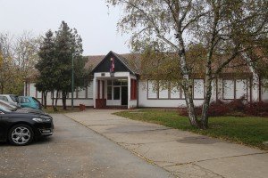 Obilazak rekonstruisanog terena u OŠ "Sečenji Ištvan"