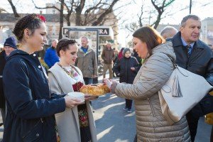 Otkrivanje spomenika kralju Petru Prvom Karađorđeviću
