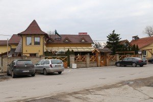 Sekretar Nenad Ivanišević u poseti ugostiteljskom objektu i prenoćištu "Roadside"