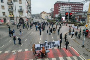 Protest blokiranjem raskrsnice kod hotela "Patria"