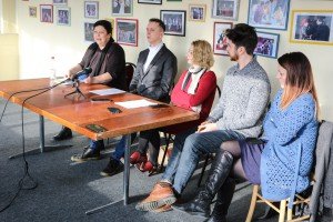 Najava premijere "Živi pesak" Drame na mađarskom jeziku