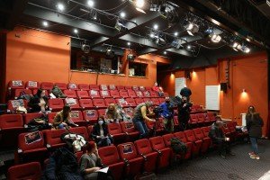 Najava premijere predstave "Poslednje devojčice"