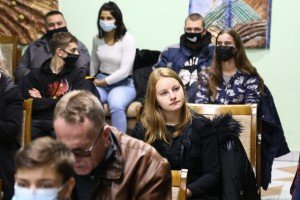 Uručenje tableta deci iz hraniteljskih porodica