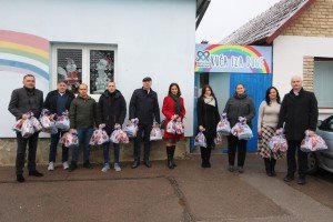 Poseta Go SDPS udruženju "Autizam Subotica" i dodela novogodišnjih paketića