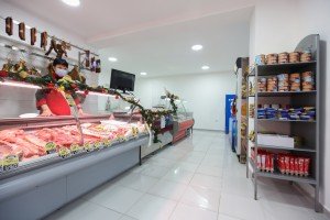 Mohači - otvaranje prodavnice na Bajskom putu