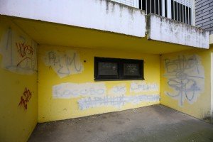 Grafiti i "žvrlje" na zgradama, kućama, prolazima, garažama...