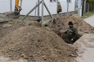 Radovi na izgradnji vodovodne mreže u MZ Makova sedmica (Diljska ulica)