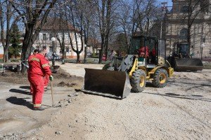 Obilazak radova na rekonstrukciji Trga maršala Tita u Bajmoku