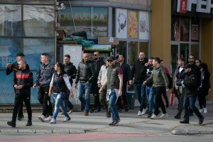 Organizacija "Narodne patrole" u obilasku lokacija gde se zadržavaju migranti duž železničke pruge u širem centru grada