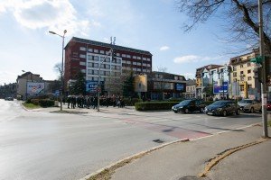 Organizacija "Narodne patrole" u obilasku lokacija gde se zadržavaju migranti duž železničke pruge u širem centru grada