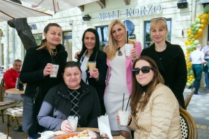 Kafić "Mali korzo" - topli i osvežavajući napici i ukusna hrana u prijatnom ambijentu