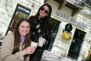 Kafić "Mali korzo" - topli i osvežavajući napici i ukusna hrana u prijatnom ambijentu